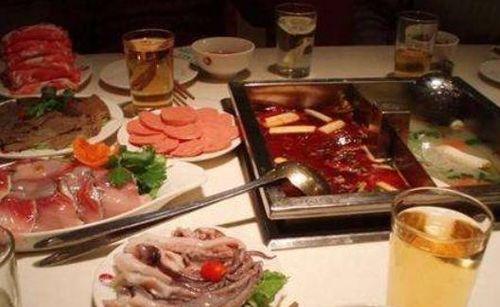 泰国海底捞吃瓜,一场别开生面的“吃瓜”盛宴