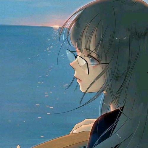 娱乐吃瓜的头像女动漫,动漫女神的吃瓜日常