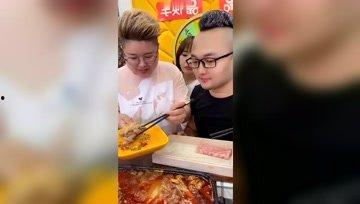 娱乐吃瓜酱外婆
